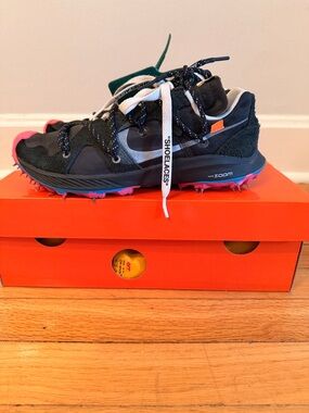 Women’s  Nike Zoom Terra Kiger 5 x Off-White collaboration size 7.5w